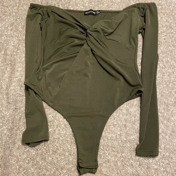 Off the shoulder body suit - Picture 2 of 4